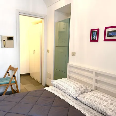 Bertola 33 By E-roi Rent - Monolocale In Centro A דירה *